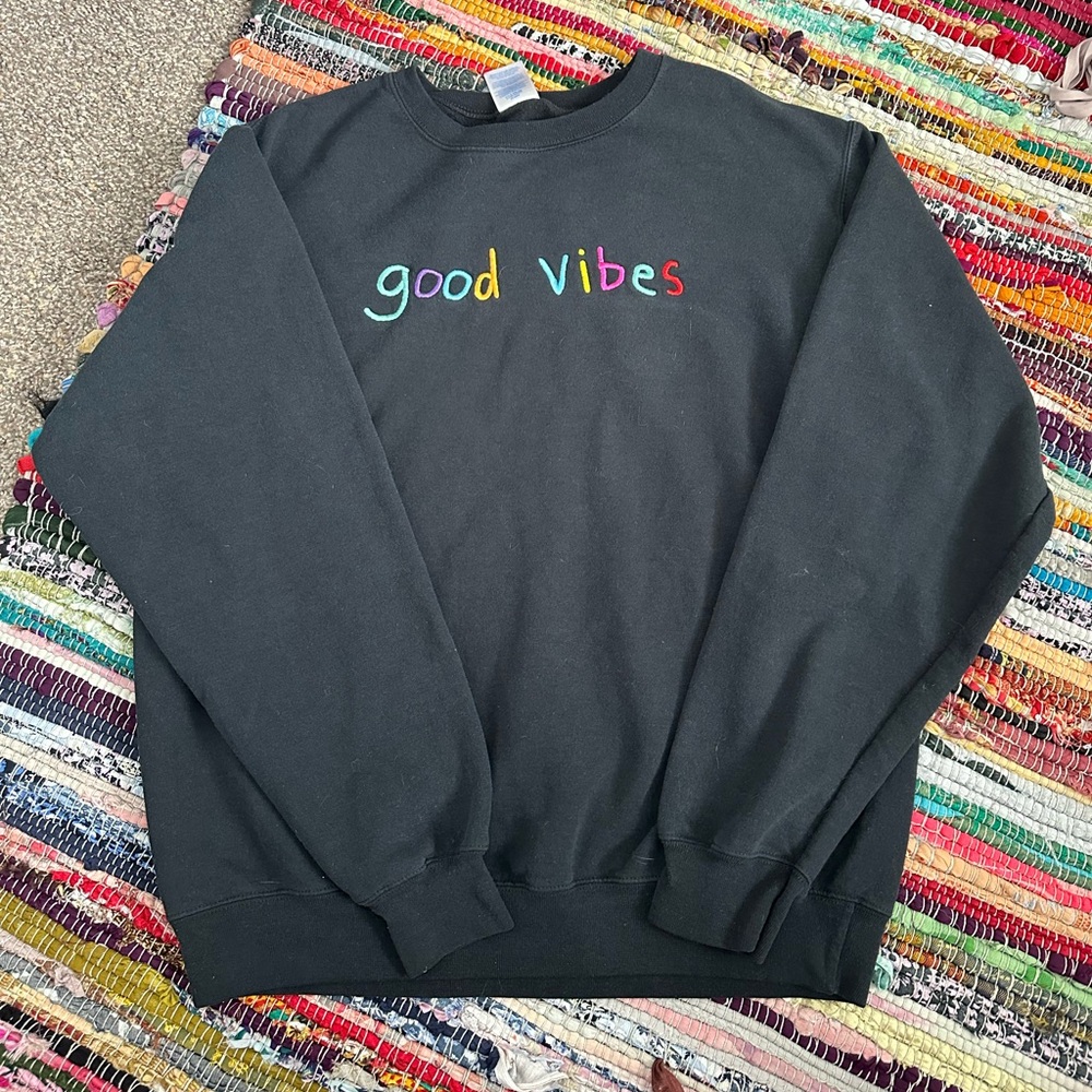 Black 'Good Vibes' Sweat Shirt